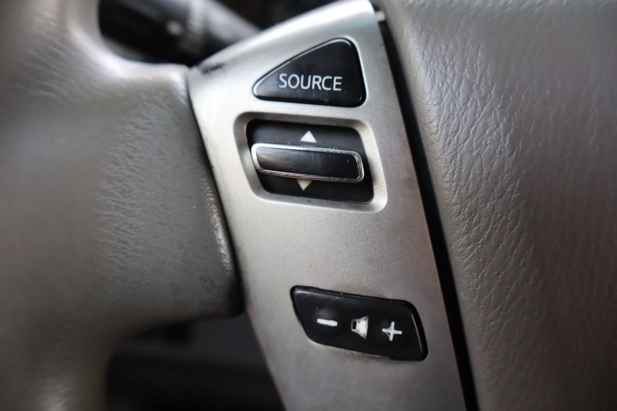 Used 2012 Nissan NV 3500 SV w/ Side Curtain Airbag Pkg RWD image 27
