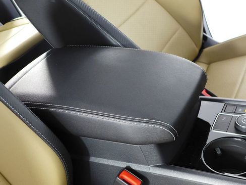 Used 2023 Volkswagen Atlas Cross Sport SEL R-Line image 16