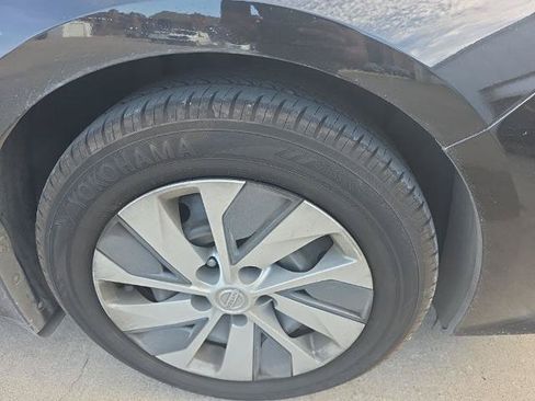 Certified 2020 Nissan Altima 2.5 S FWD image 4