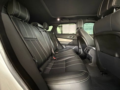 Used 2019 Land Rover Range Rover Velar S image 22