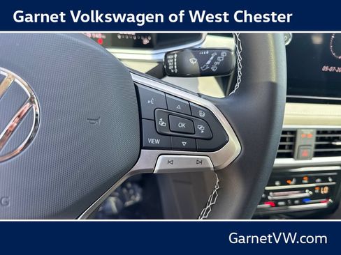 New 2026 Volkswagen Taos SE AWD/4WD image 30