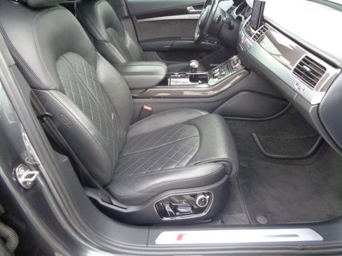 Used 2016 Audi S8 Plus w/ Driver Assistance Package image 32
