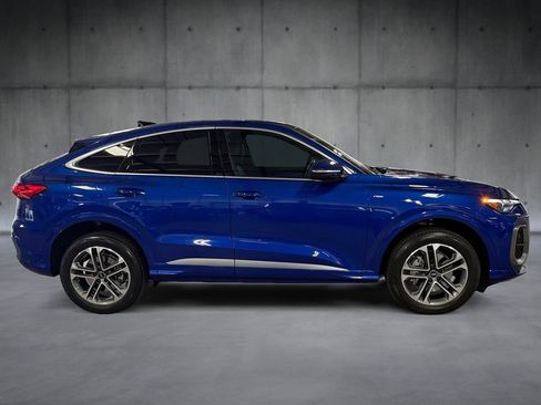 Certified 2025 Audi Q5 Premium Plus w/ Premium Plus AWD/4WD image 6