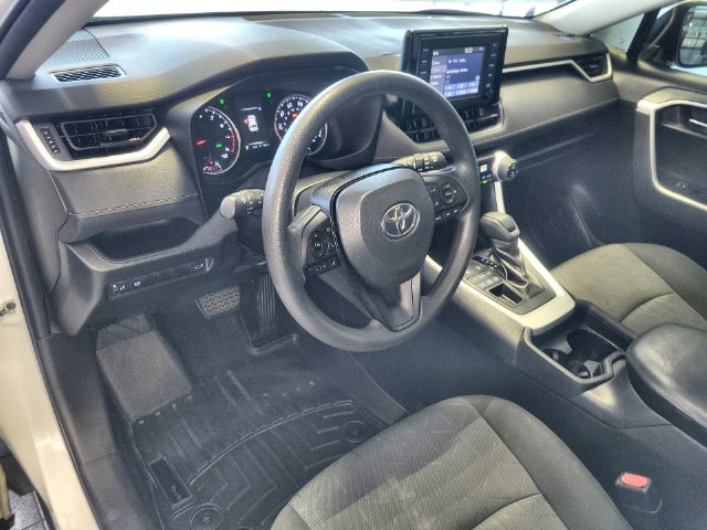 Used 2019 Toyota RAV4 XLE w/ Convenience Package AWD/4WD image 14