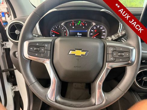 Used 2024 Chevrolet Blazer LT w/ Convenience Package AWD/4WD image 19