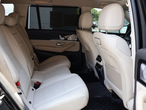 Certified 2020 Mercedes-Benz GLS 450 4MATIC image 27