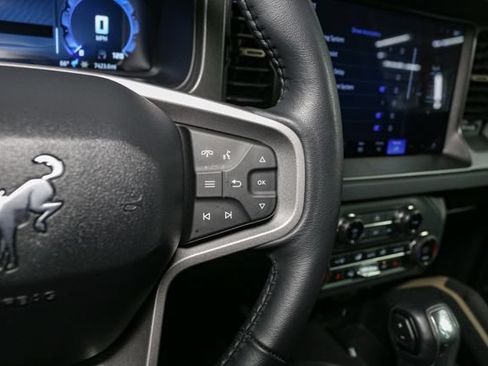 Used 2025 Ford Bronco Badlands AWD/4WD image 29