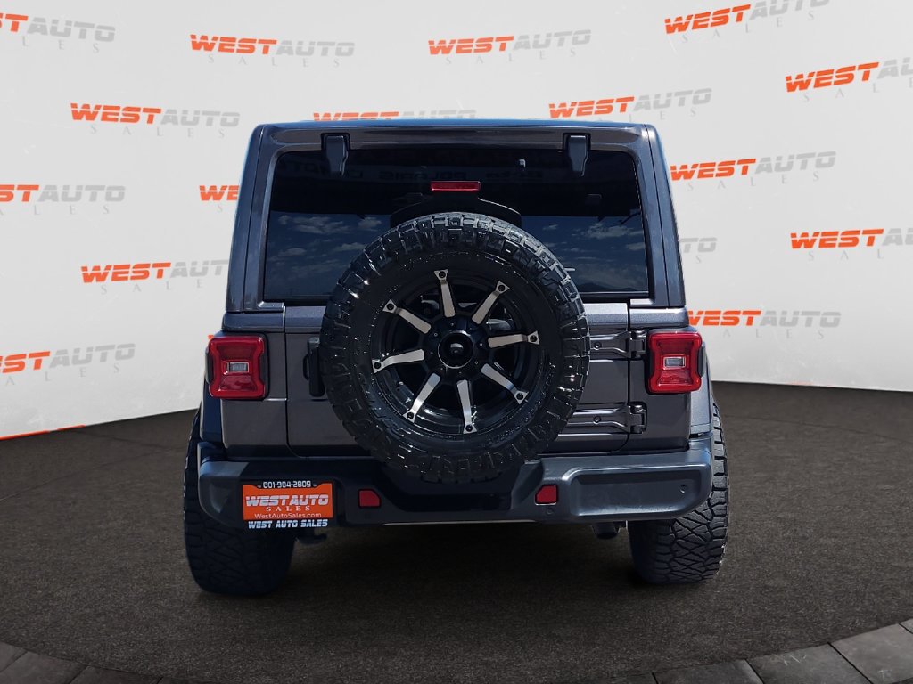 Used 2020 Jeep Wrangler Unlimited Sahara AWD/4WD image 4