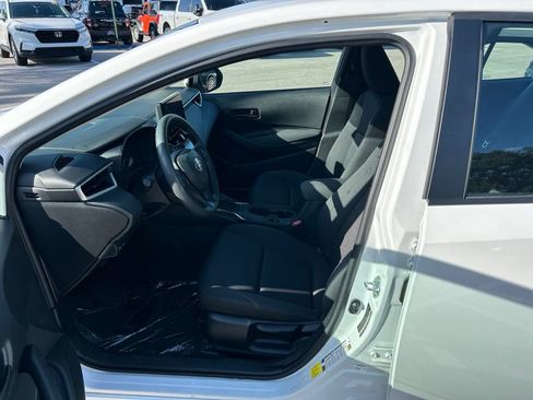 Used 2024 Toyota Corolla LE FWD image 16