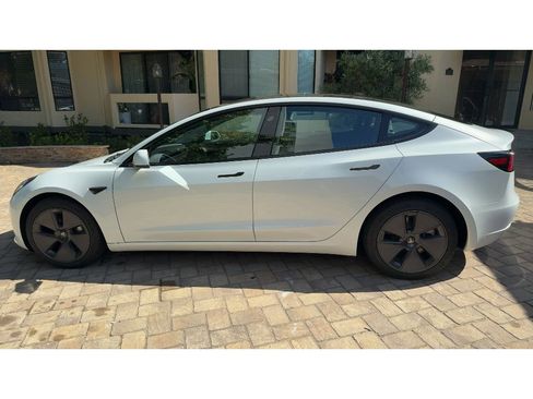 Used 2023 Tesla Model 3 Long Range AWD/4WD image 2