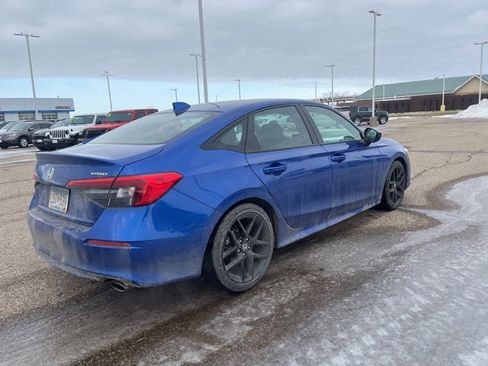 Used 2024 Honda Civic Sport image 3