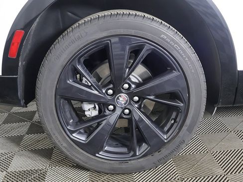 Used 2022 Buick Envision Essence w/ Sport Touring Package image 20