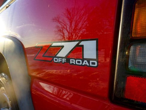 Used 2006 GMC Sierra 1500 SLT w/ Light Duty Power Package image 5