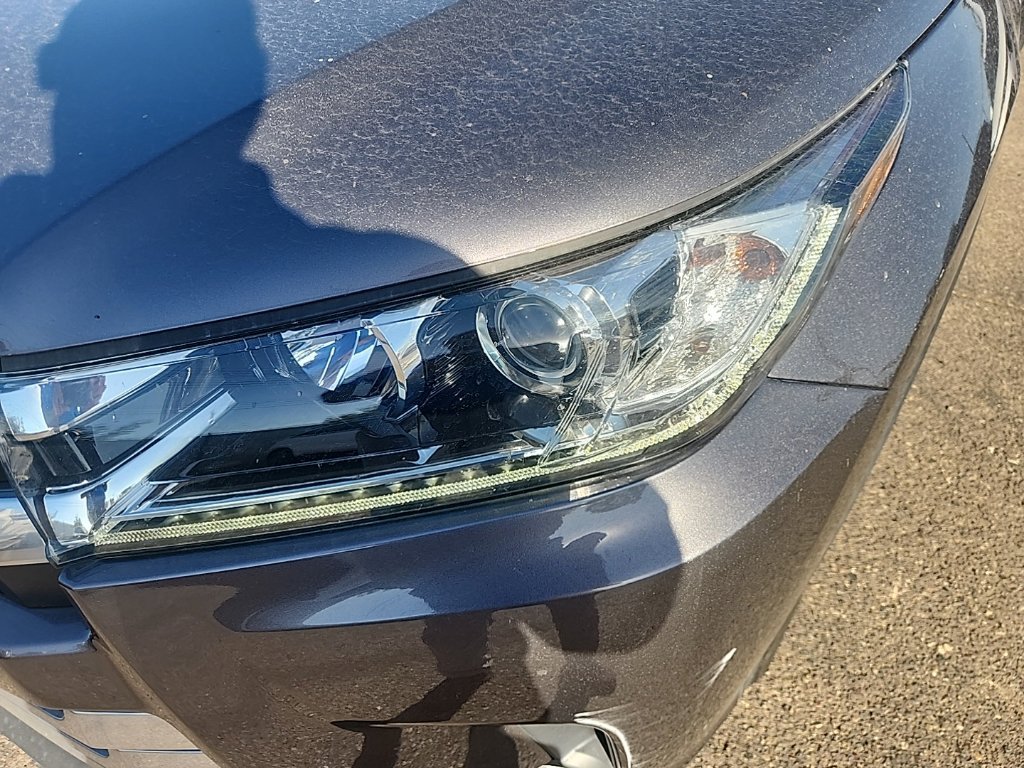 Used 2019 Toyota Highlander Limited AWD/4WD image 5