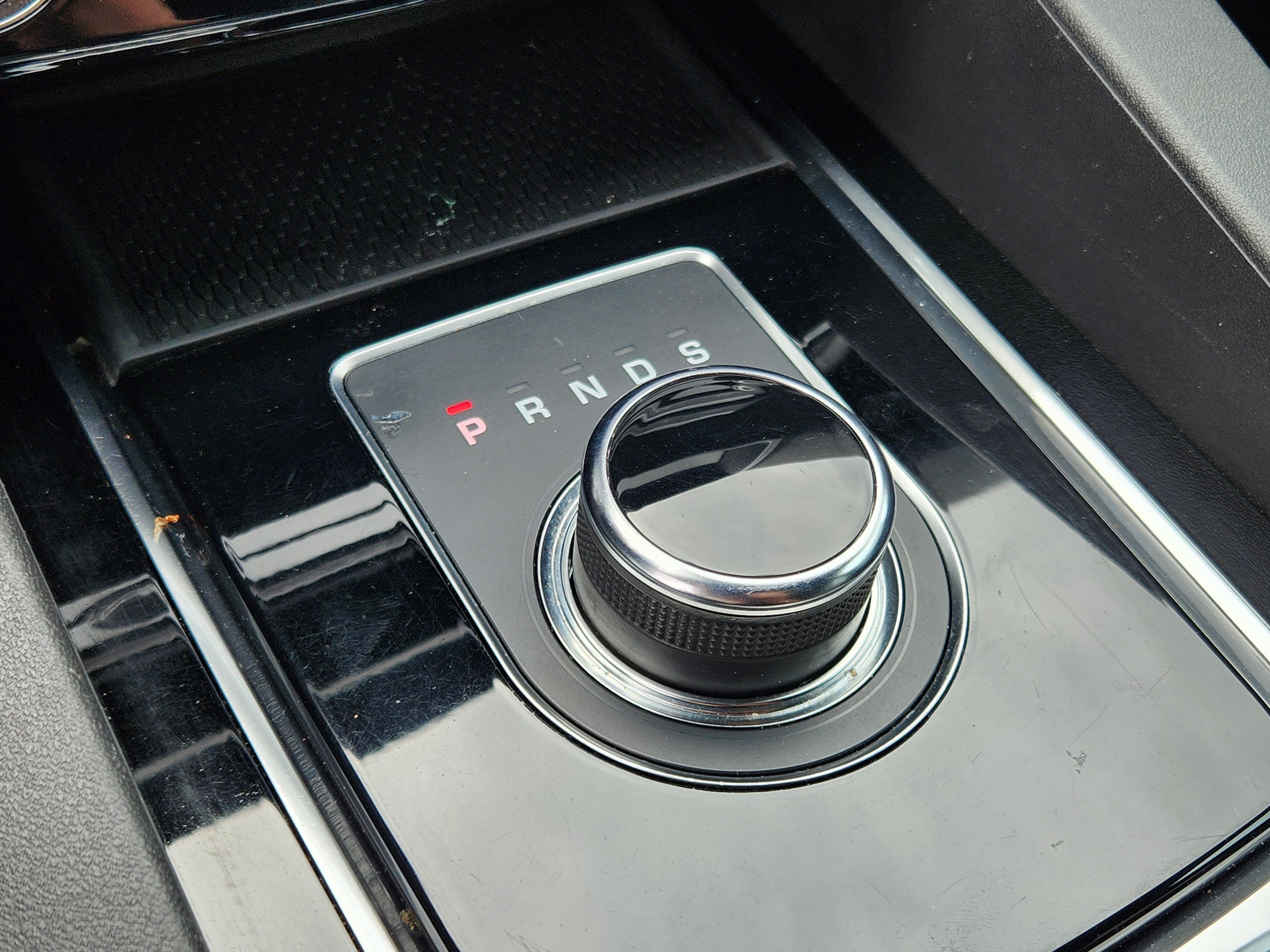 Used 2019 Jaguar F-PACE Premium AWD/4WD image 22