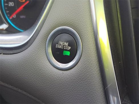 Used 2018 Chevrolet Traverse Premier image 20