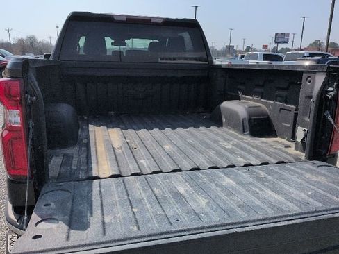 Used 2022 Chevrolet Silverado 1500 LTZ image 5