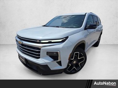 New 2026 Chevrolet Traverse High Country w/ LPO, Floor Liner Package FWD image 1