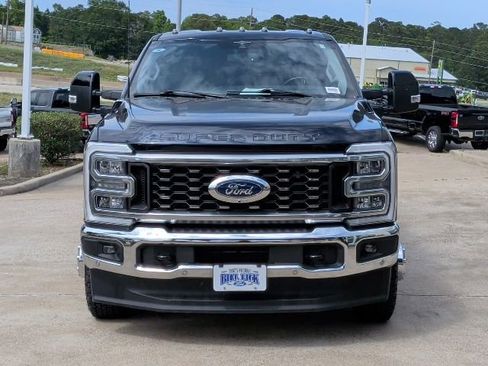 Certified 2023 Ford F350 Lariat w/ Lariat Ultimate Package AWD/4WD image 8
