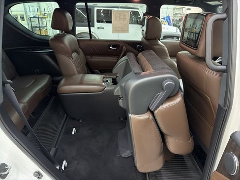 Used 2023 Nissan Armada Platinum w/ Captain's Chairs Package image 19