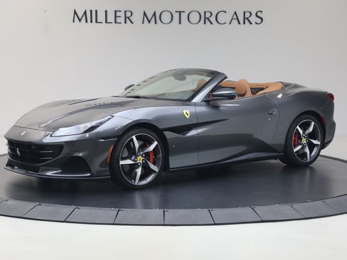 Certified 2022 Ferrari Portofino M RWD image 3