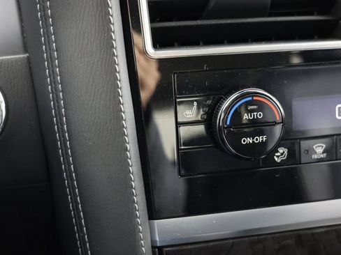 Used 2024 INFINITI QX80 Luxe image 9