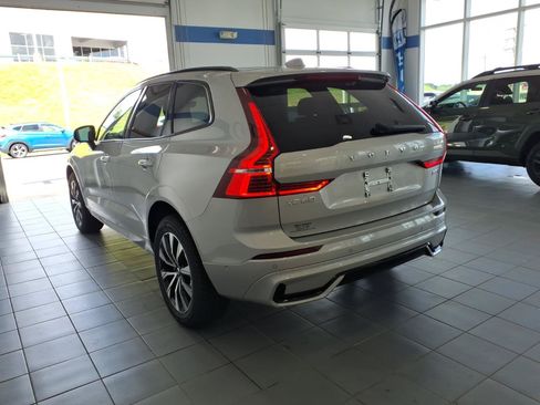Used 2024 Volvo XC60 B5 Plus AWD/4WD image 7