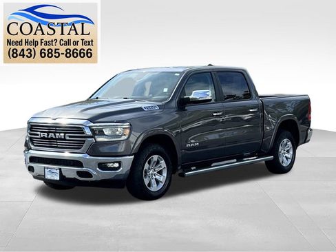 Used 2019 RAM 1500 Laramie AWD/4WD image 1