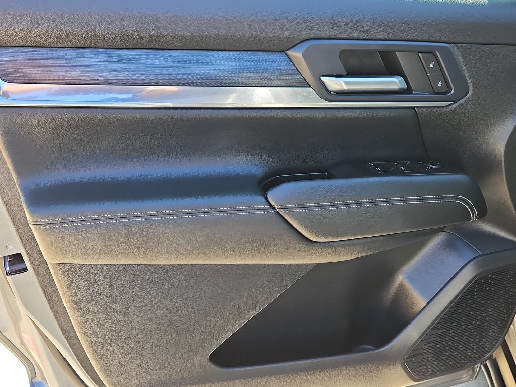 Used 2026 GMC Terrain Elevation AWD/4WD image 11