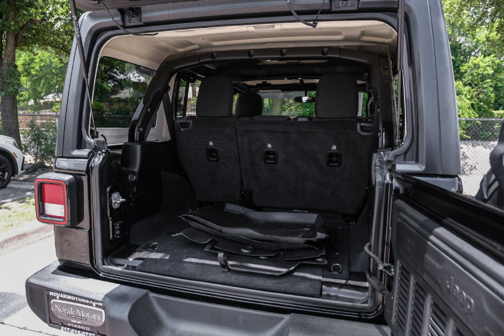 Used 2022 Jeep Wrangler Unlimited Sport AWD/4WD image 64