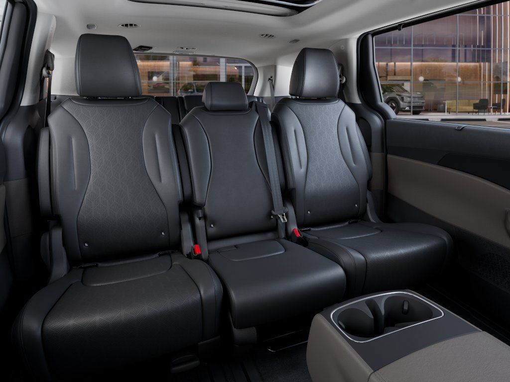New 2027 Kia Carnival SX FWD image 16