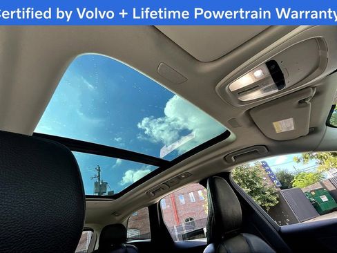 Certified 2023 Volvo XC60 B5 Plus image 21