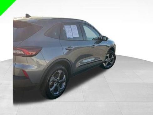 Used 2025 Ford Escape ST-Line image 5