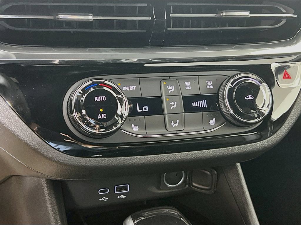 New 2026 Buick Envista Sport Touring w/ Convenience I Package FWD image 16