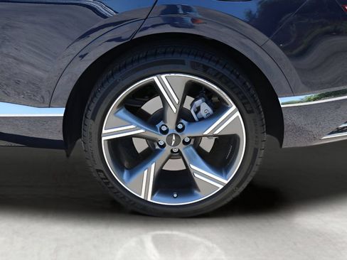 Used 2025 Genesis GV80 3.5T Prestige AWD/4WD image 9