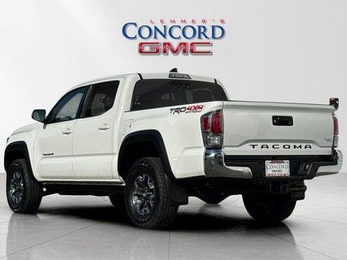 Used 2023 Toyota Tacoma TRD Off-Road image 6