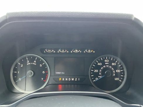 Used 2016 Ford F150 XLT w/ Equipment Group 302A Luxury image 24