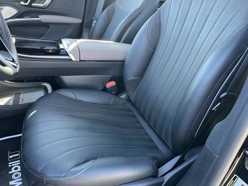 Used 2023 Mercedes-Benz EQS 450+ Sedan image 22