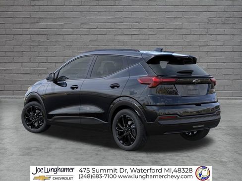 New 2027 Chevrolet Bolt RS w/ Technology Package FWD image 3