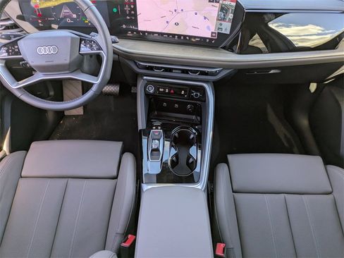 New 2025 Audi Q5 2.0T Premium Plus image 32