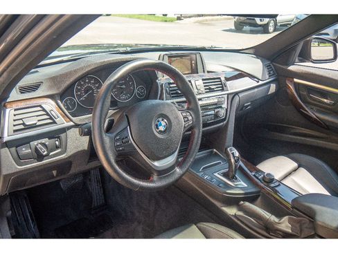Used 2016 BMW 328i xDrive Sedan AWD/4WD image 10