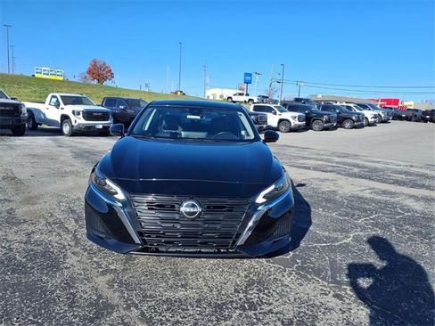 Used 2023 Nissan Altima 2.5 SL image 31