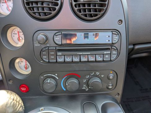 Used 2006 Dodge Viper SRT-10 image 28