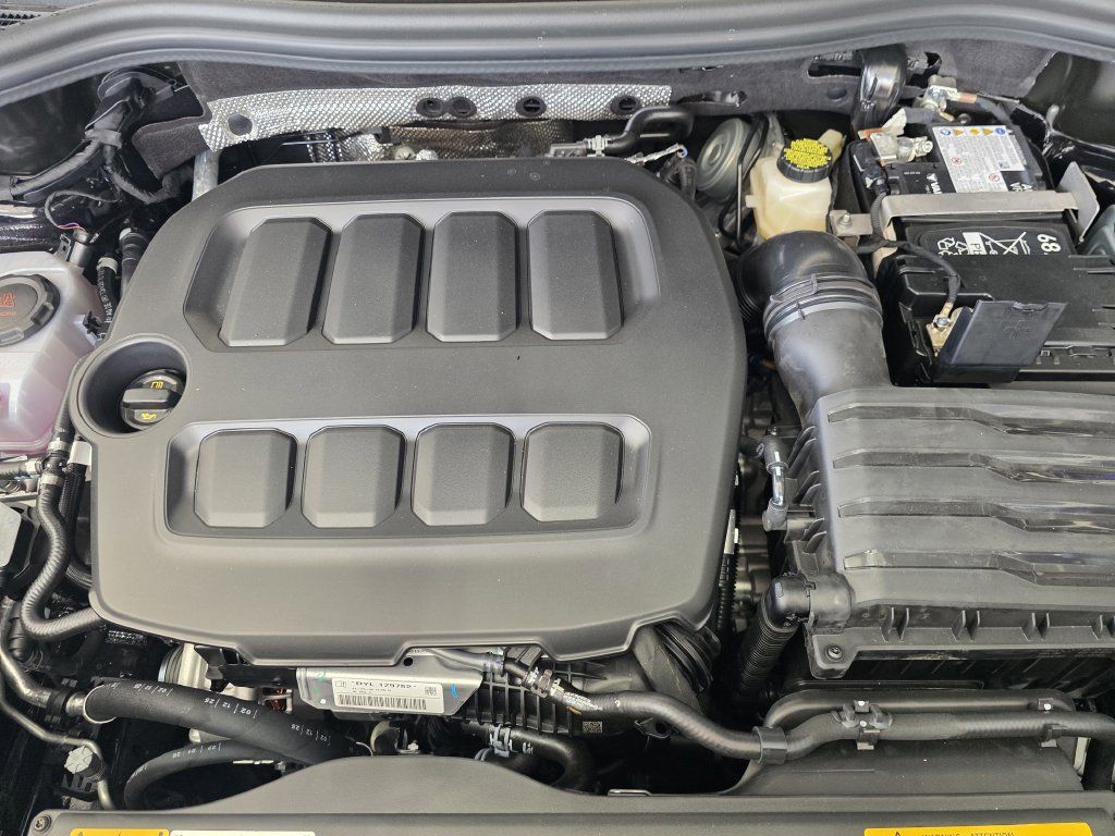 New 2026 Volkswagen Tiguan S FWD image 24
