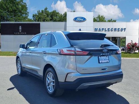 Certified 2024 Ford Edge SEL w/ Convenience Package AWD/4WD image 3