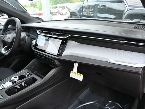 New 2026 Jeep Cherokee Limited AWD/4WD image 30