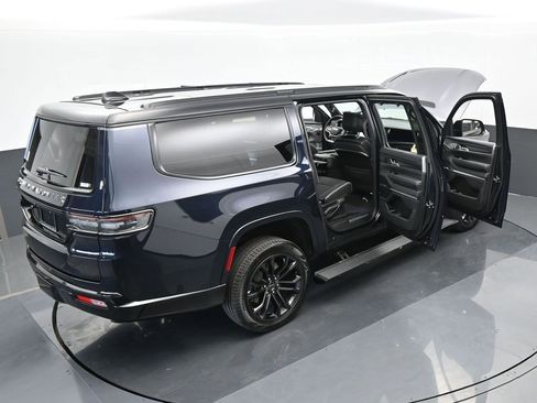 Used 2024 Jeep Grand Wagoneer L Series II w/ Quick Order Packagew 28T image 70