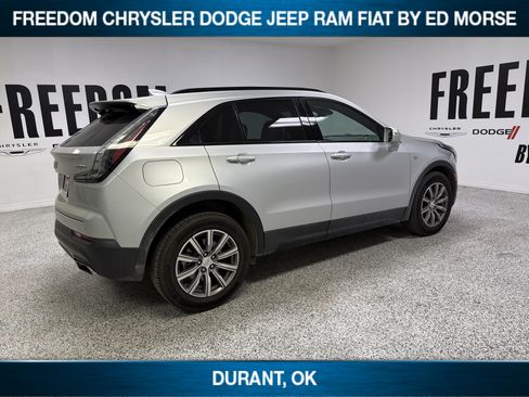 Used 2019 Cadillac XT4 Sport AWD/4WD image 4