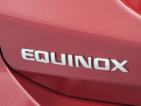 Used 2021 Chevrolet Equinox LT FWD image 10