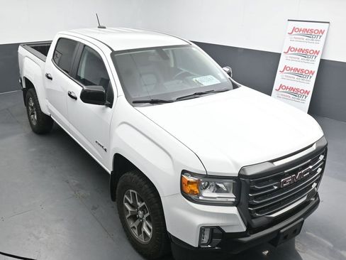 Used 2022 GMC Canyon AT4 w/ Trailering Package image 25